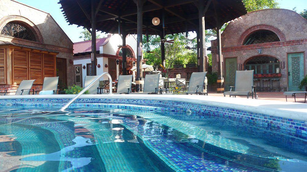 Caille Blanc Villa & Hotel (Adults Only) Mamin Exterior photo